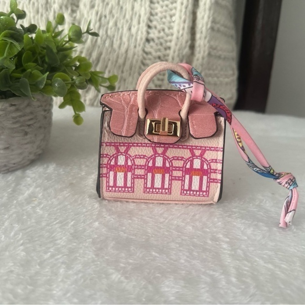 NWT Bag Charm / AirPod Holder